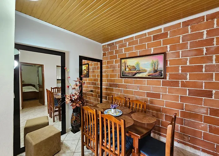 Mulla Vendégház Ksamil