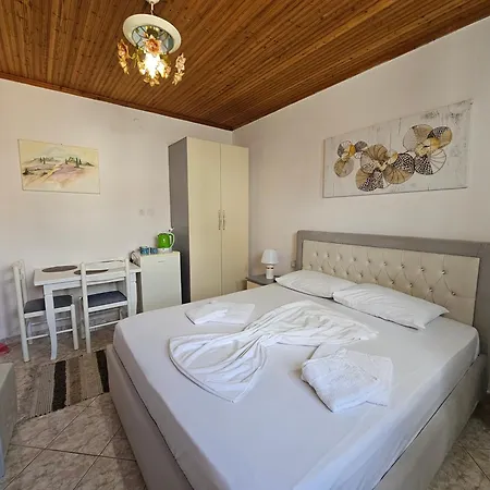 Mulla Guest house *