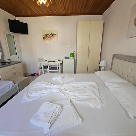 Guest house Mulla *
