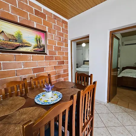 Gæstehus Mulla Ksamil